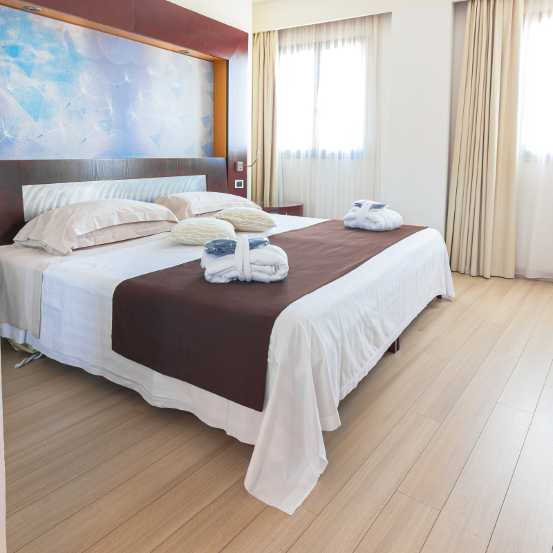 Privilege Zimmer, Wohnbereich und Details